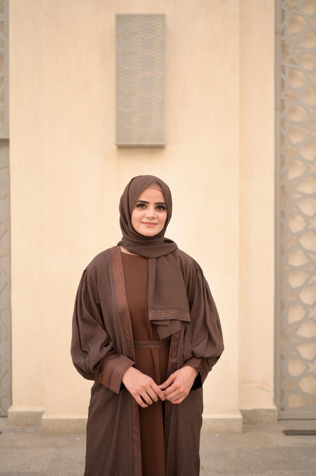 Elaaf Abaya