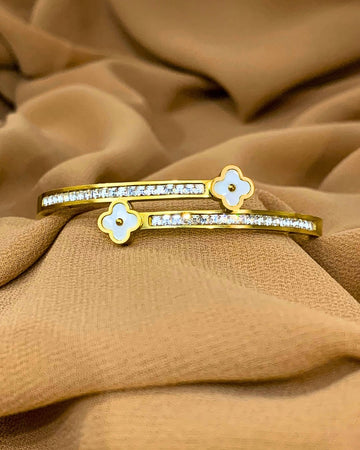 Flower Cuff